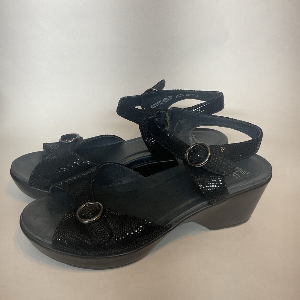 Dansko Savannah Womens Size 39 (US 8.5-9) Black Leather Wedge Sandals Shoes - Picture 2 of 10